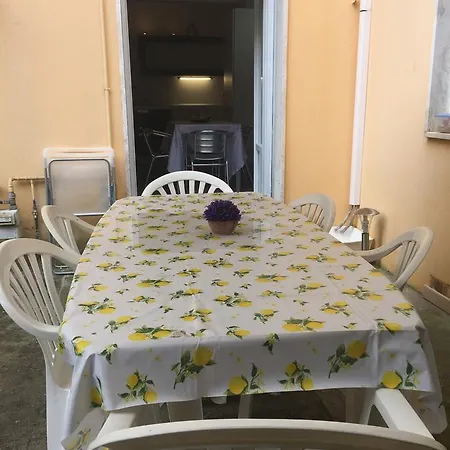 Iv Novembre *